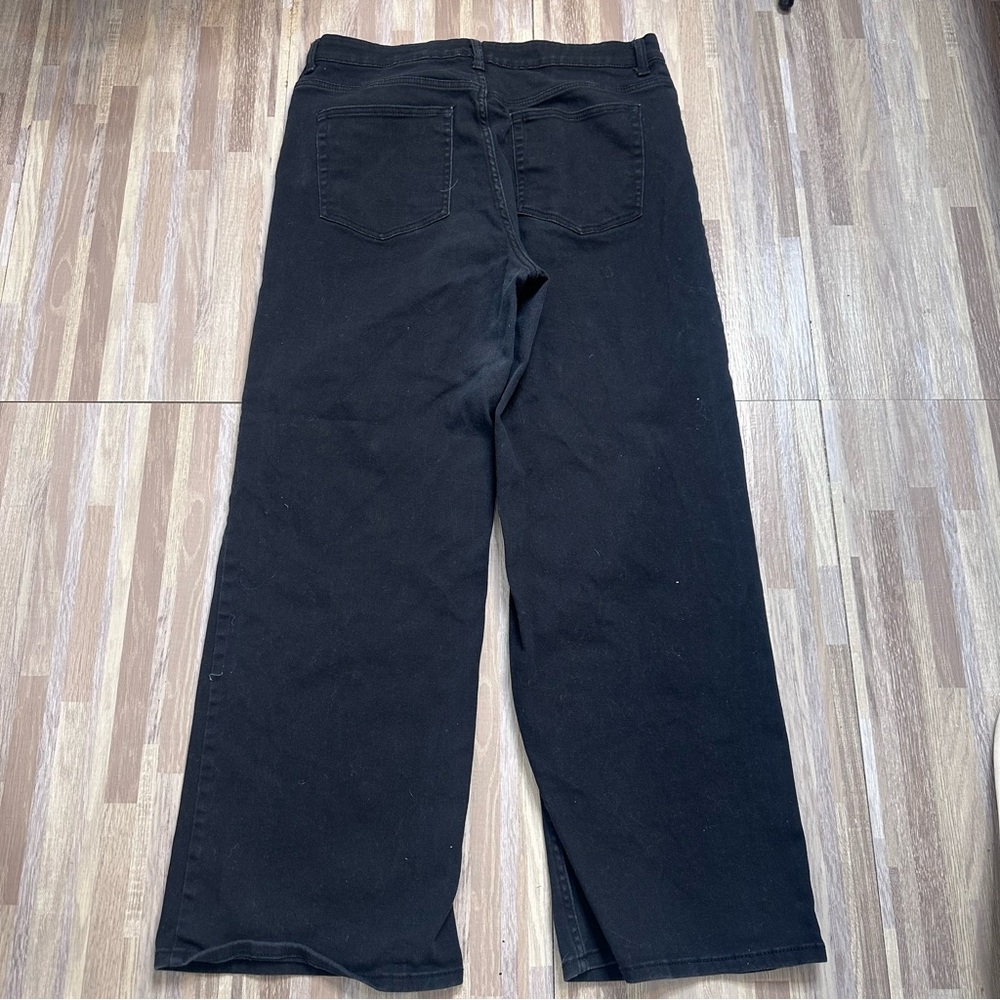 H&M Women’s Relaxed Fit Wide Leg Black Jeans Size 16 - Picture 8 of 9